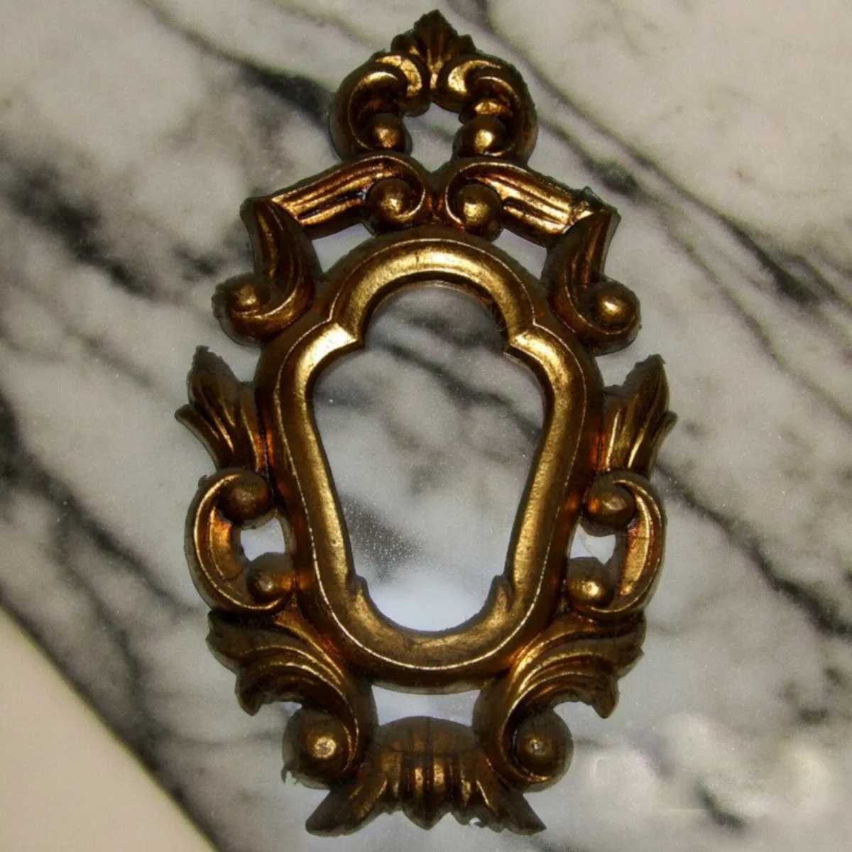 Vintage Harrods Small Baroque Gilt Mirror - Image 4