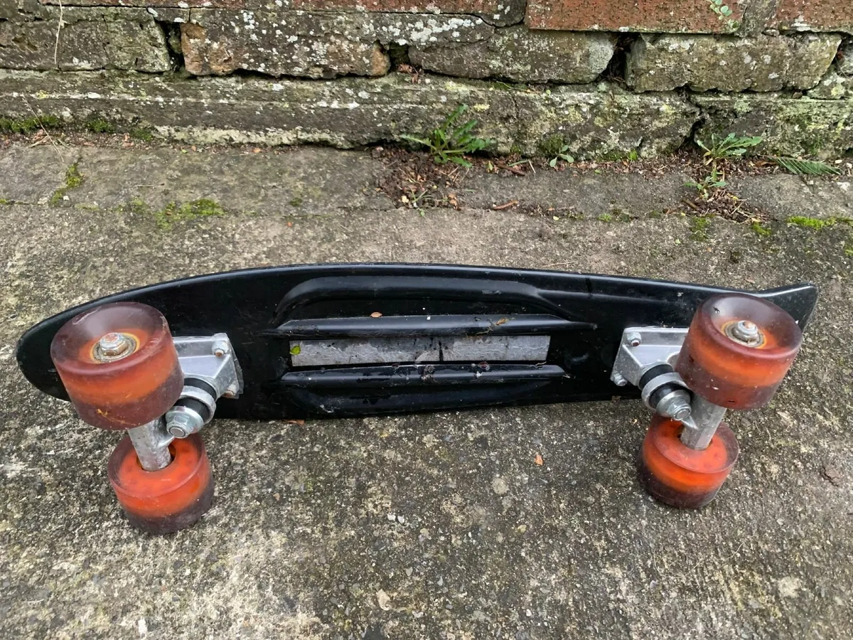 Free Kids Skateboard - Image 1