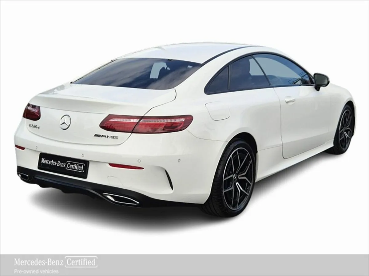 Mercedes-Benz E-Class E220d COUPE AMG Night Pack - Image 4