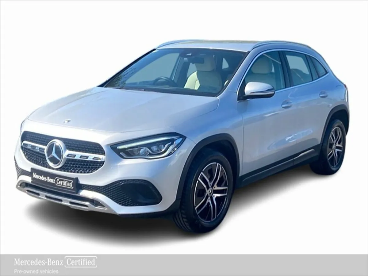 Mercedes-Benz GLA GLA 180 Auto Progressive - Image 2