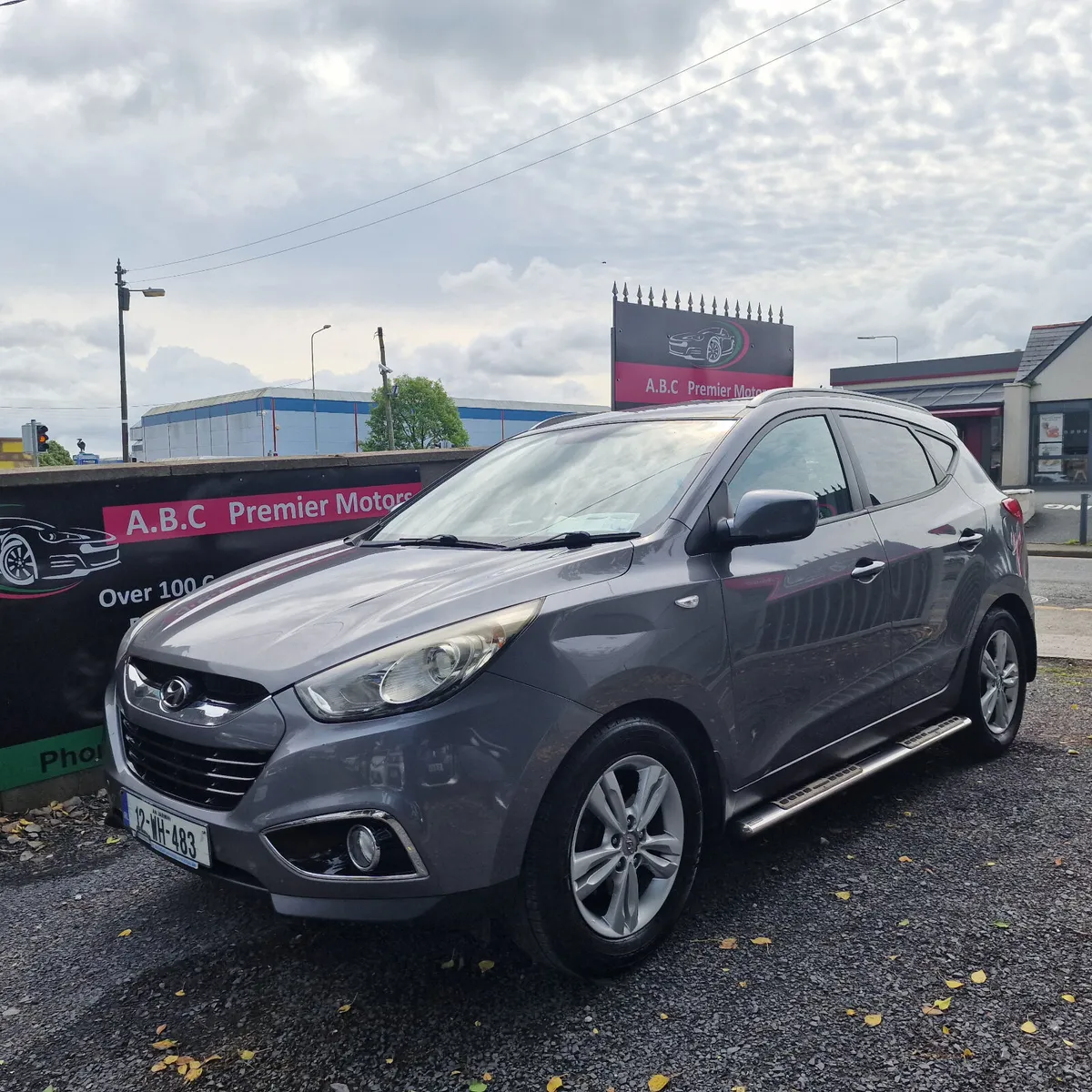 Hyundai ix35 2.0 Diesel 4WD Automatic 184hp - Image 2