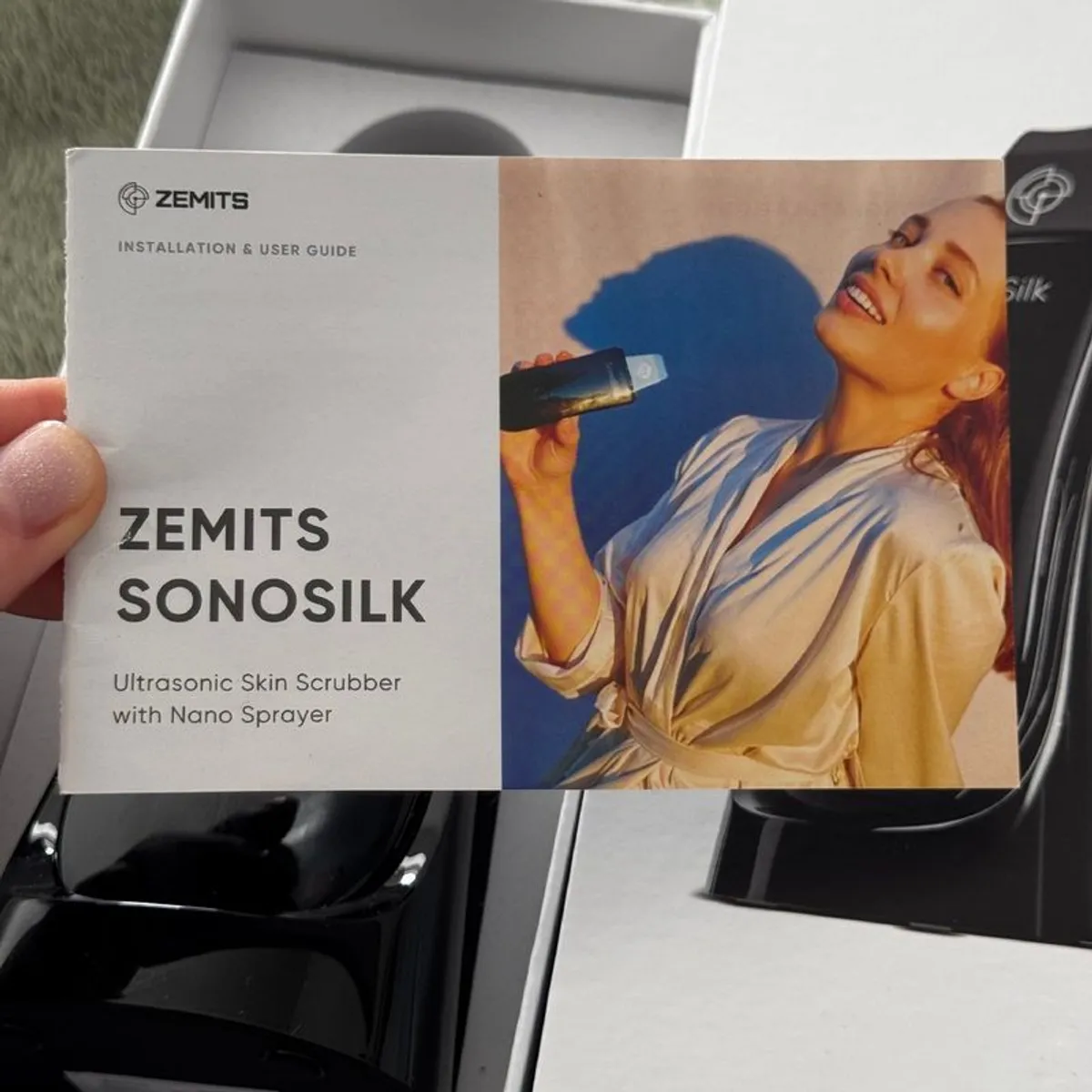 Zemits SonoSilk Ultrasonic Skin Scrubber with Nano Sprayer (Used Once) - Image 3