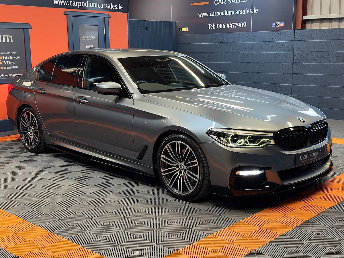 2017 BMW 523D G30 2.0L Auto - Image 3