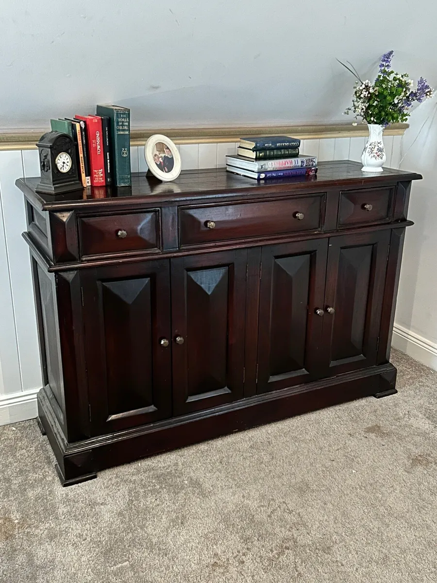 Mahogany side table - Image 1