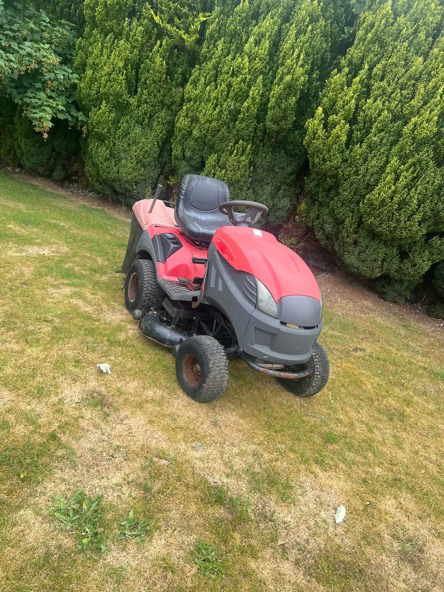 Castle garden ride on - Image 2