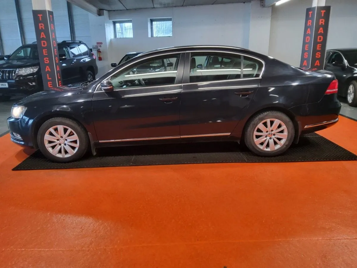 Volkswagen Passat 1.6 TDI Comfortline - Image 3