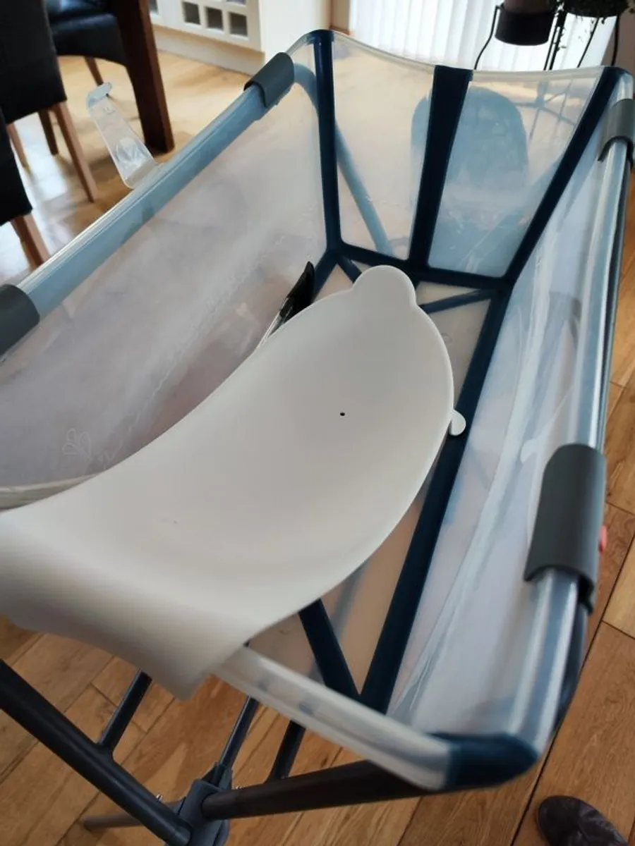 STOKKE bath + Stand + Infant insert - Image 2