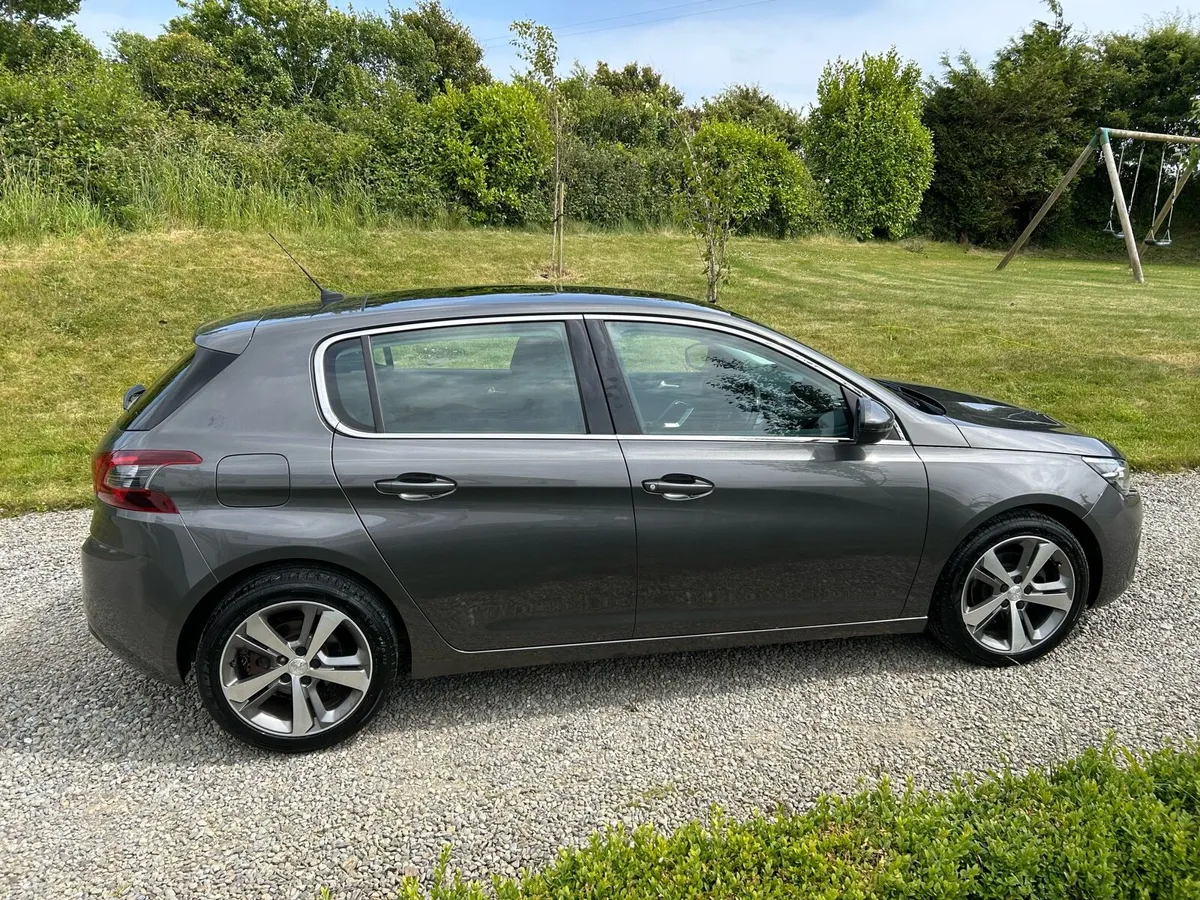 2019 Peugeot 308 1.2 Allure 130bhp - Image 2