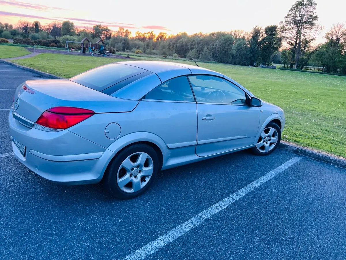 Opel Astra for sell, Convertible, Mechanical sound - Image 2