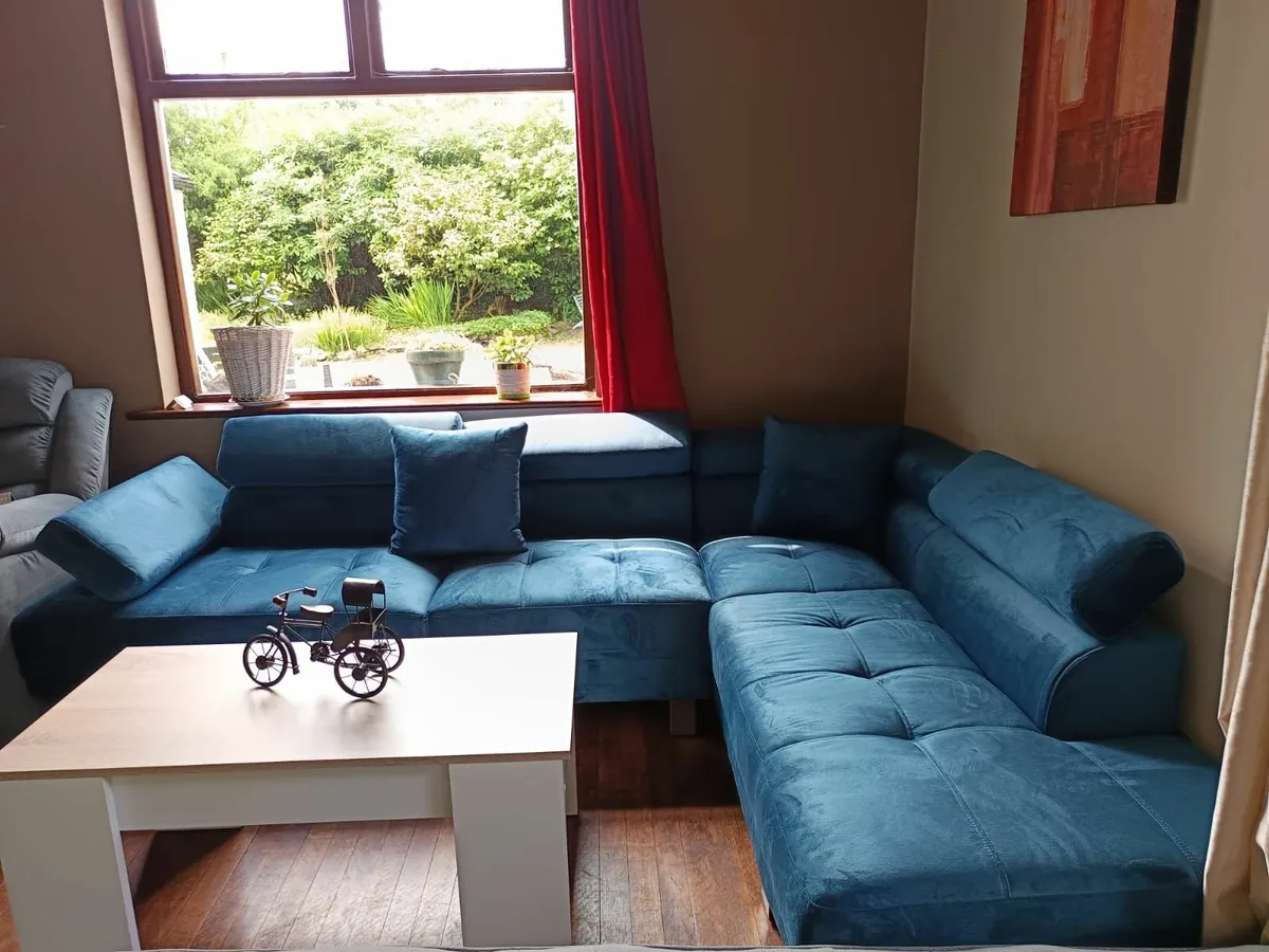 Blue Velvet Corner Chaise Sofa 262cm Free delivery - Image 3