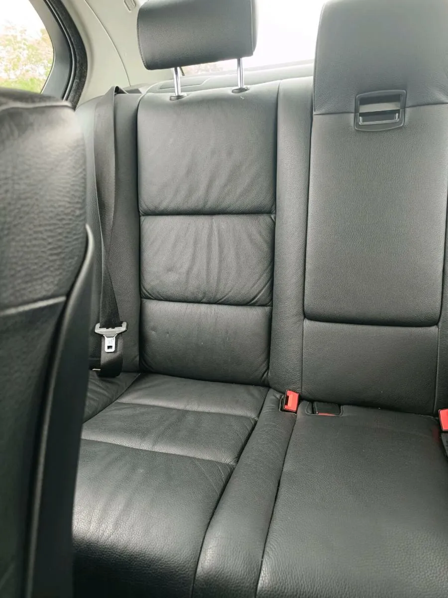 BMW E 60 automatic - Image 3