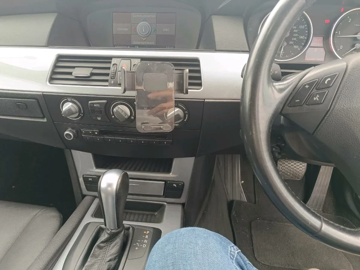 BMW E 60 automatic - Image 4