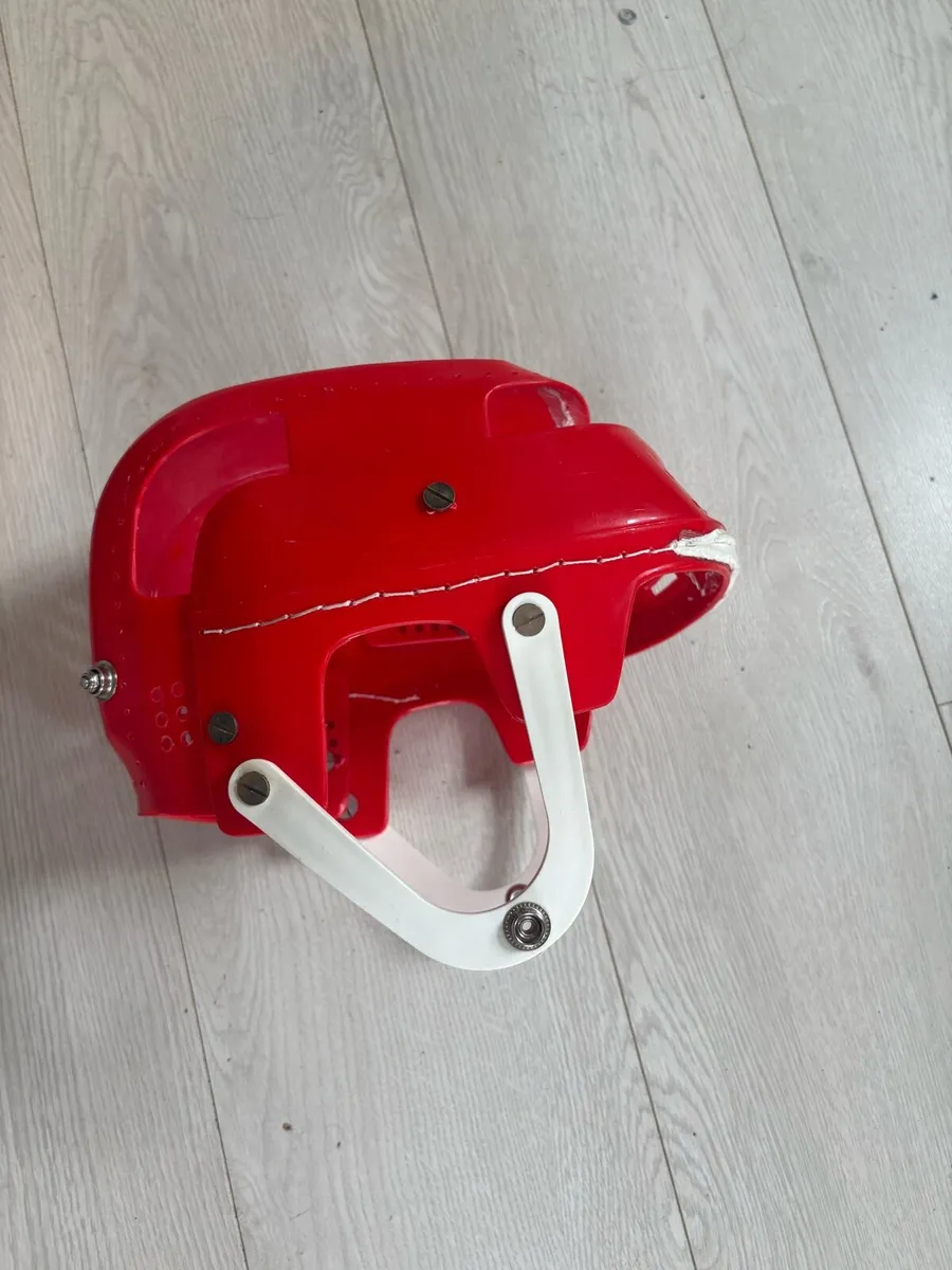 Oldstyle Red skateboarder helmet - Image 3