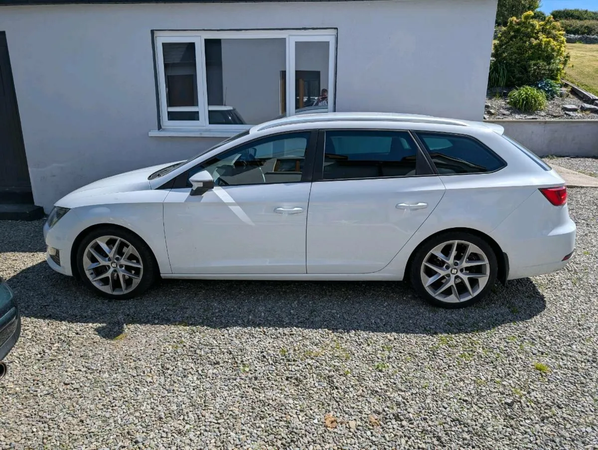 Seat Leon FR ST 184bhp DSG - Image 4