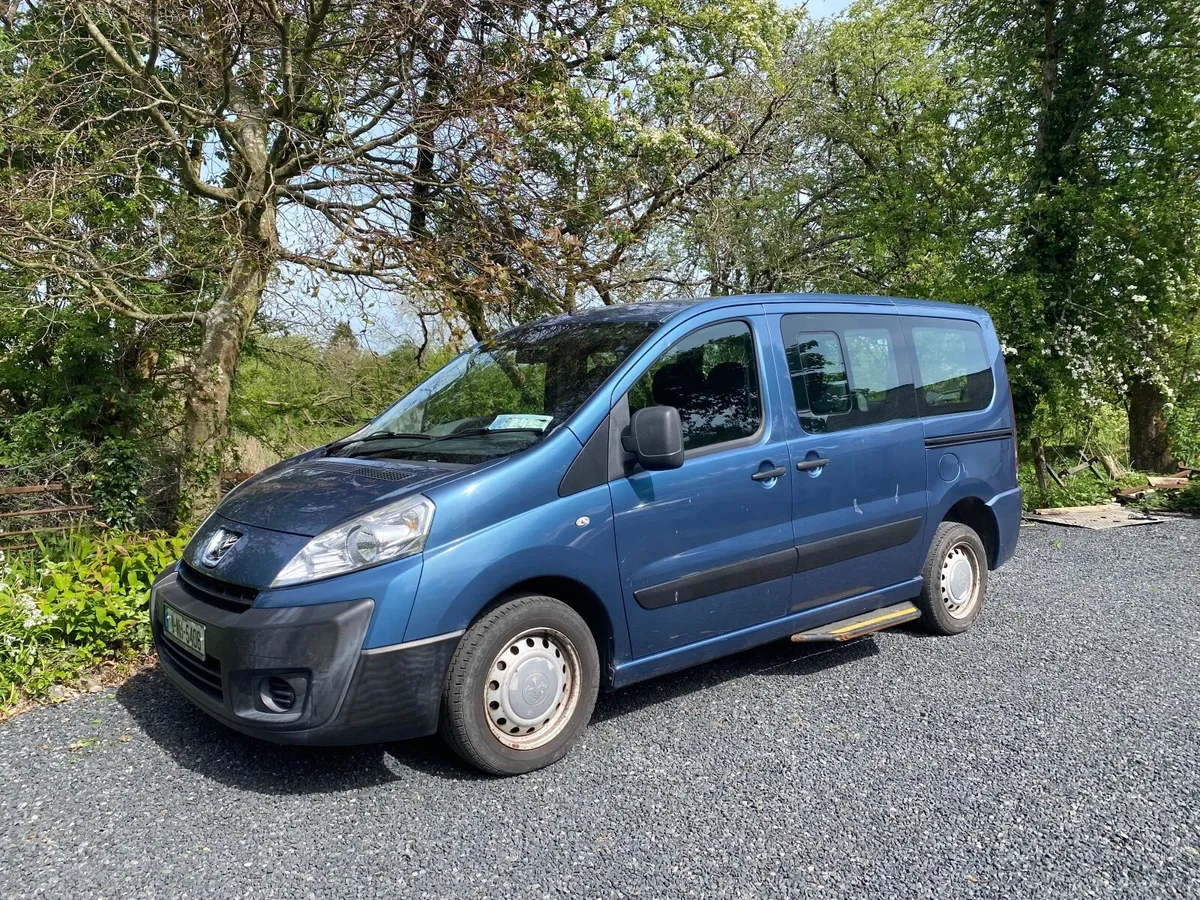 Peugeot Expert 2011 - Image 1