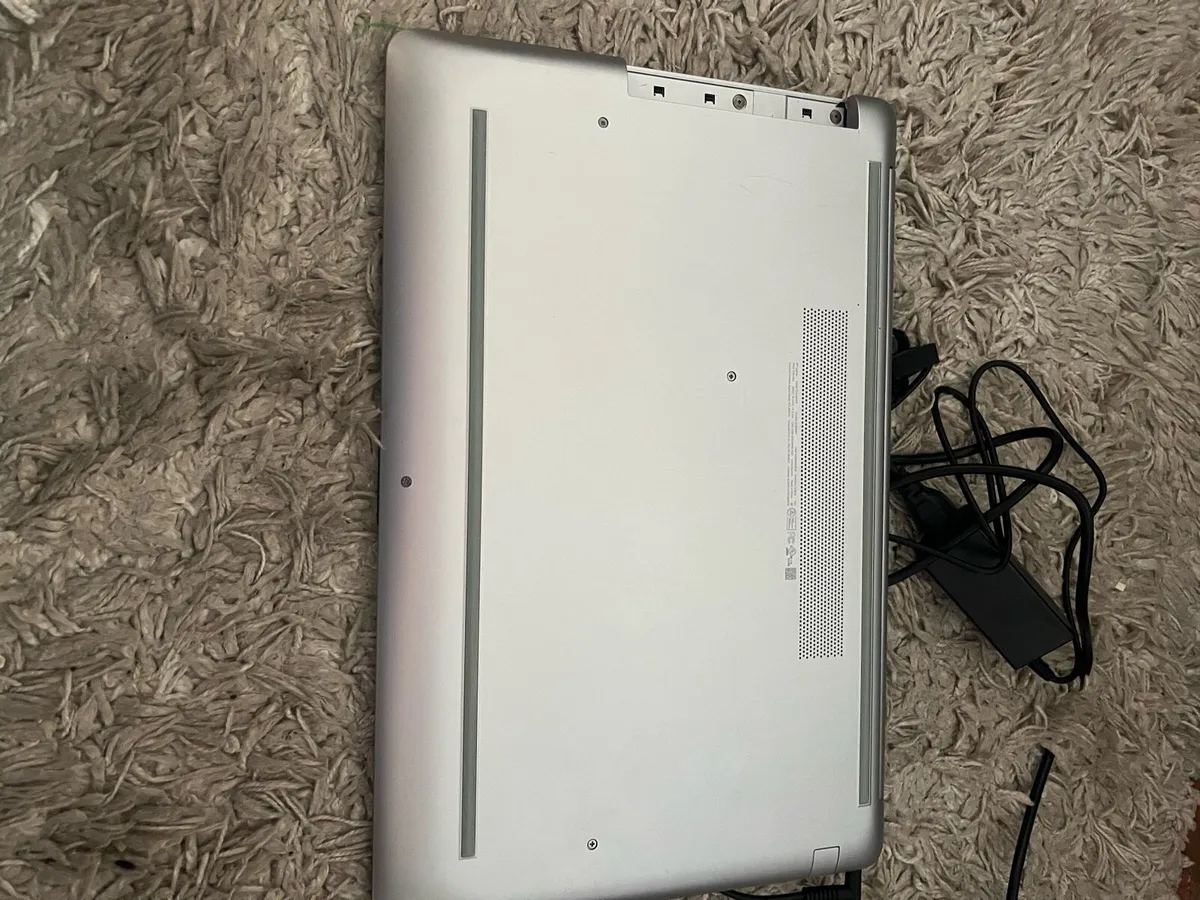 Hp 17” laptop - Image 3