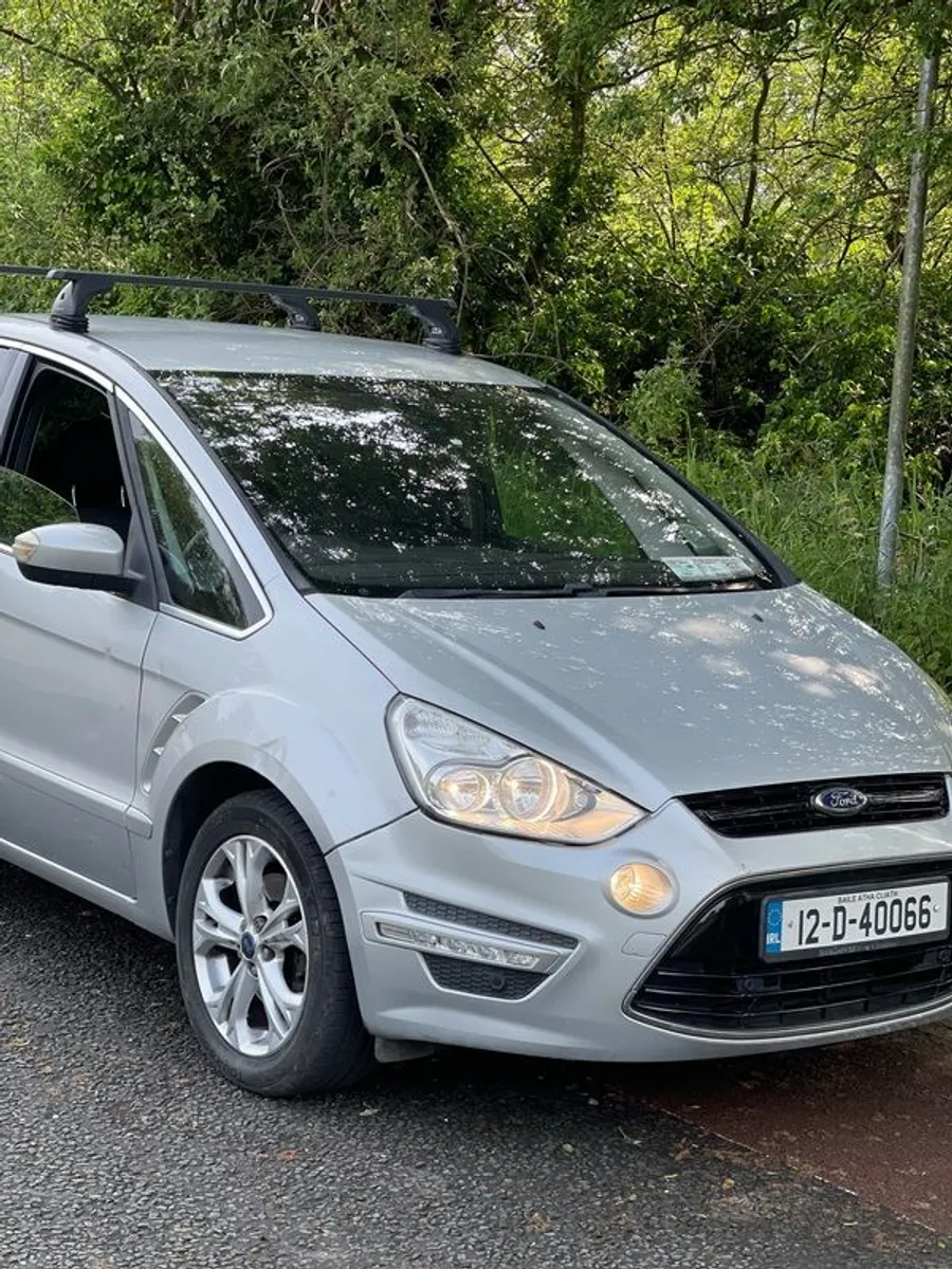 2012 Ford S-max - Image 1