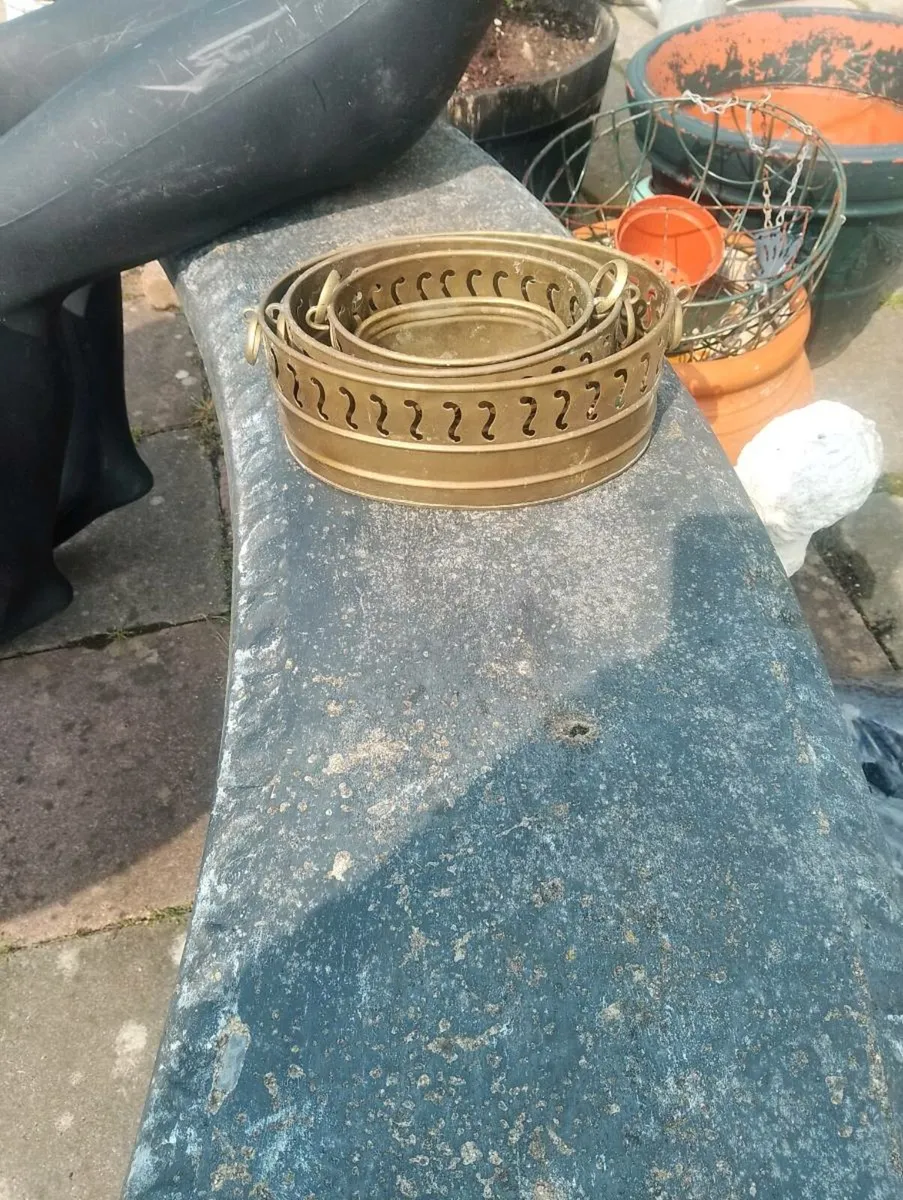 4 brass planters - Image 2