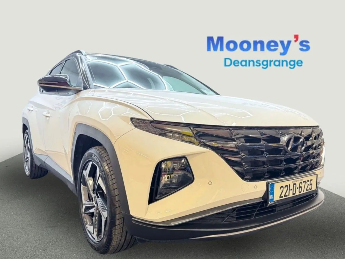 Hyundai Tucson 4WD Executive Plus Plug in Hybrid - Image 1