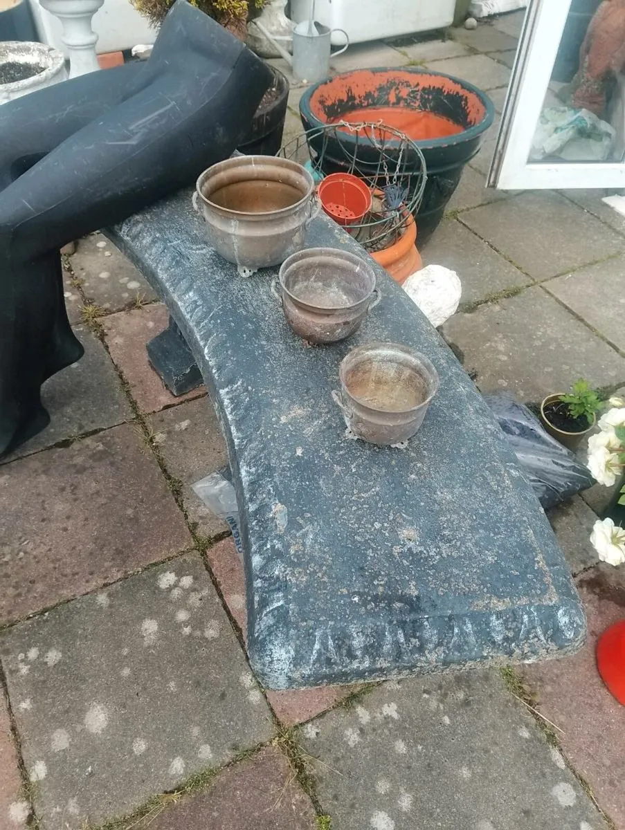 3 brass pots - Image 1