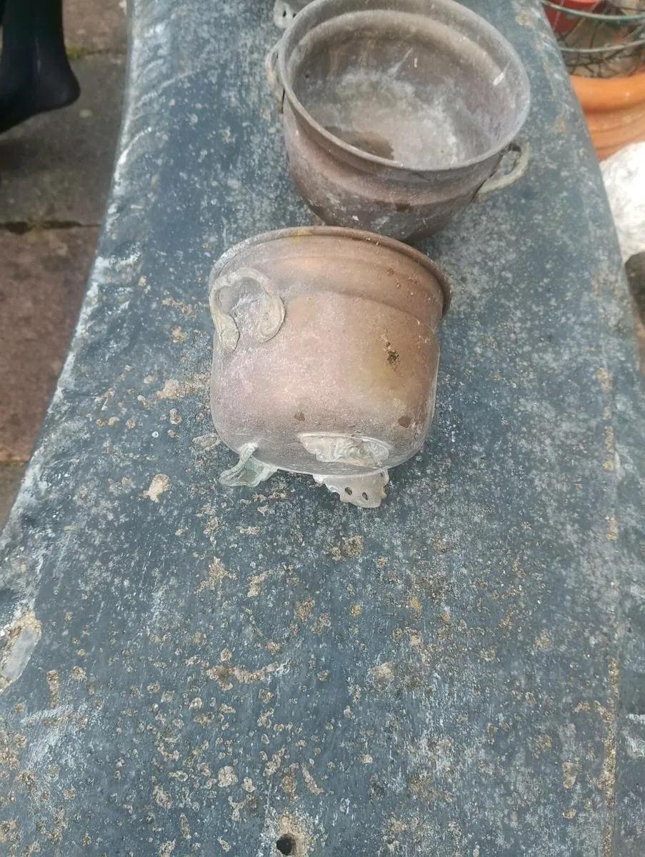 3 brass pots - Image 4