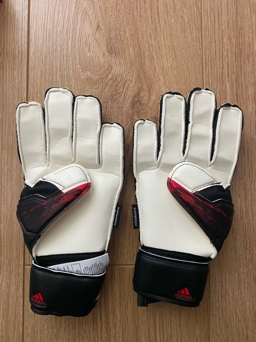 Adidas Goalkeeper Gloves - Image 2