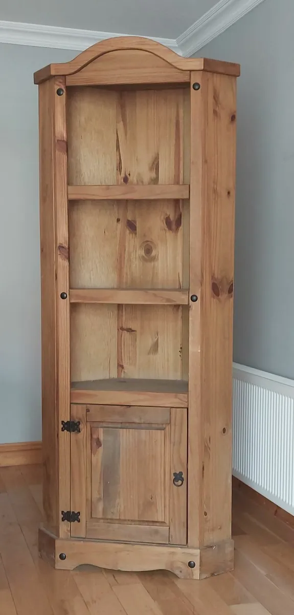 Standing corner unit - Image 1