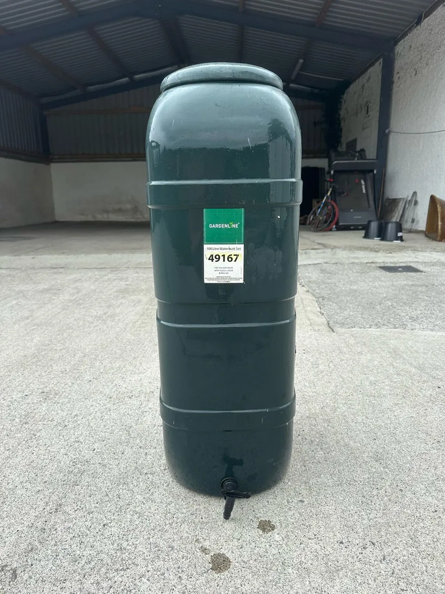 Water tank - Image 1
