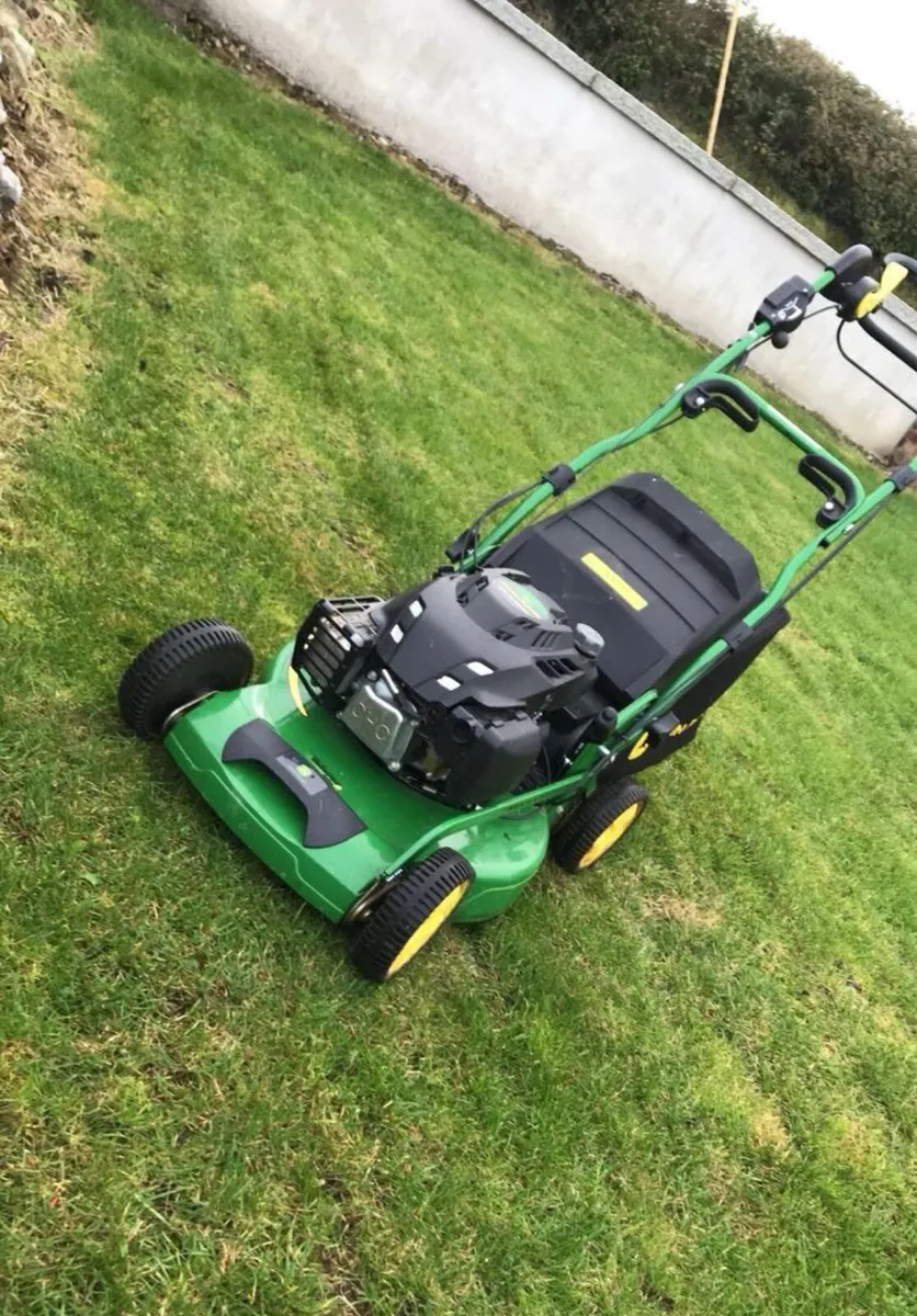 Grass cutting - Image 2