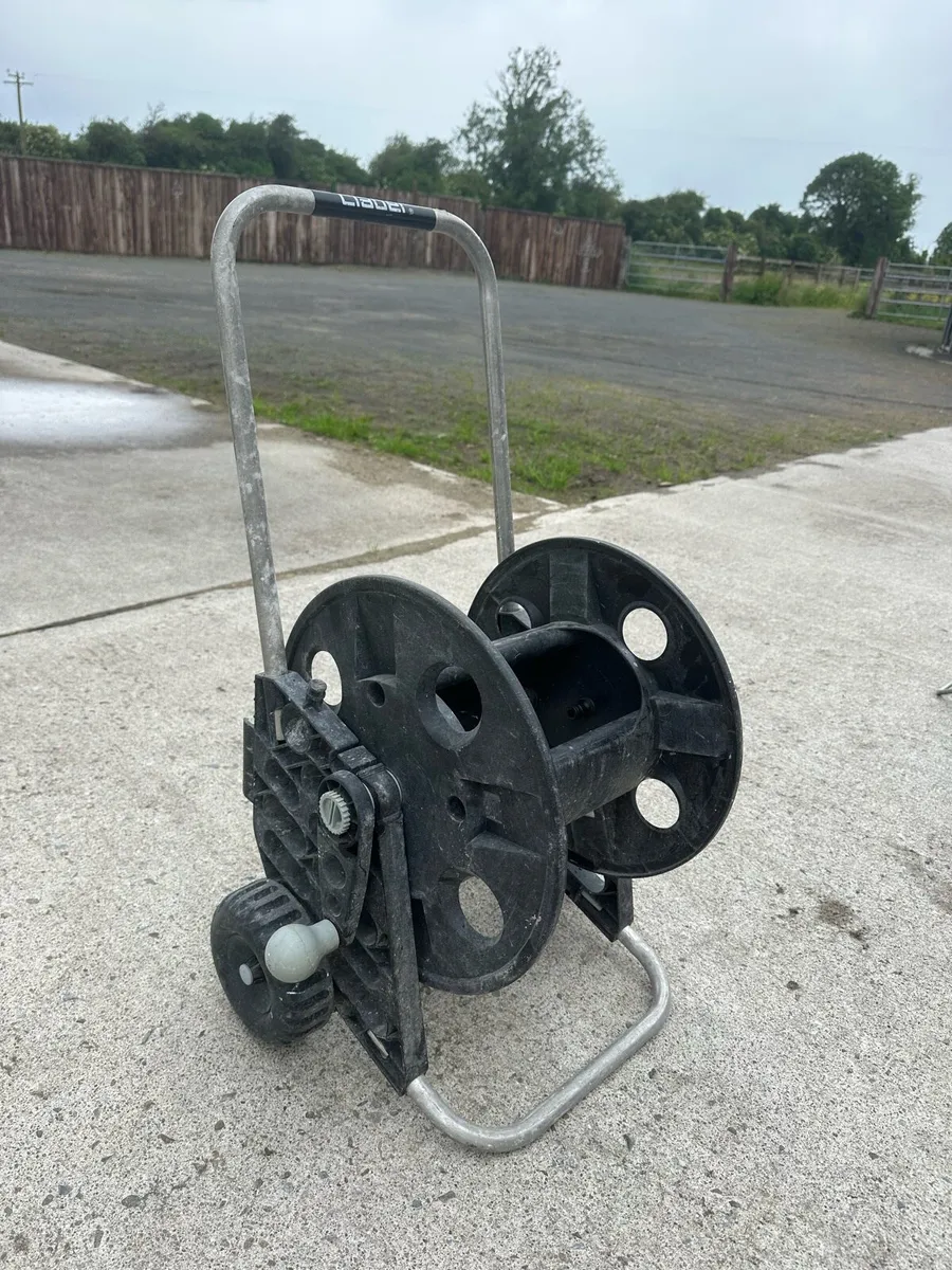 Hose reel - Image 1