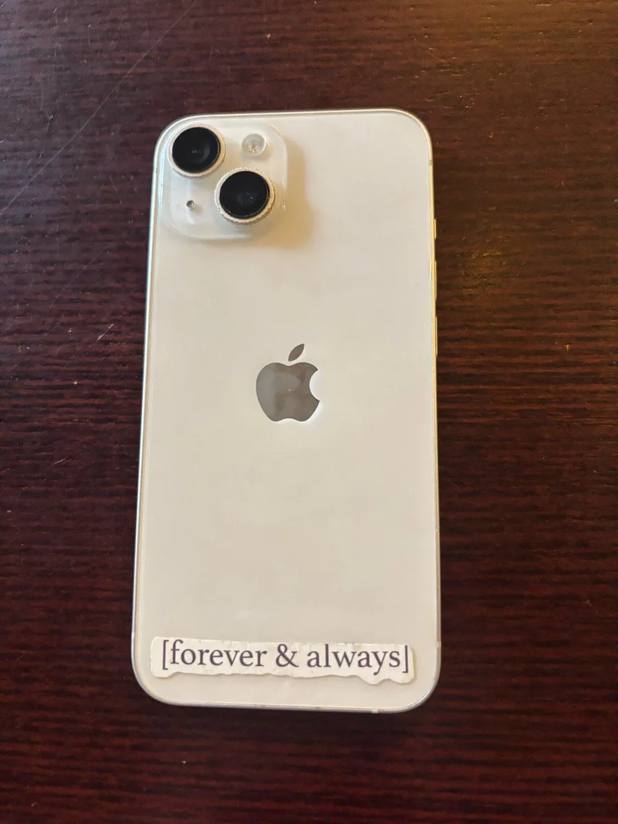 iPhone 14 - Image 1