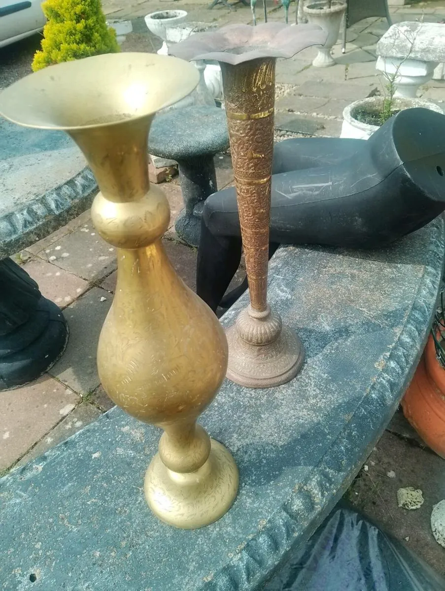 2  brass vases - Image 3