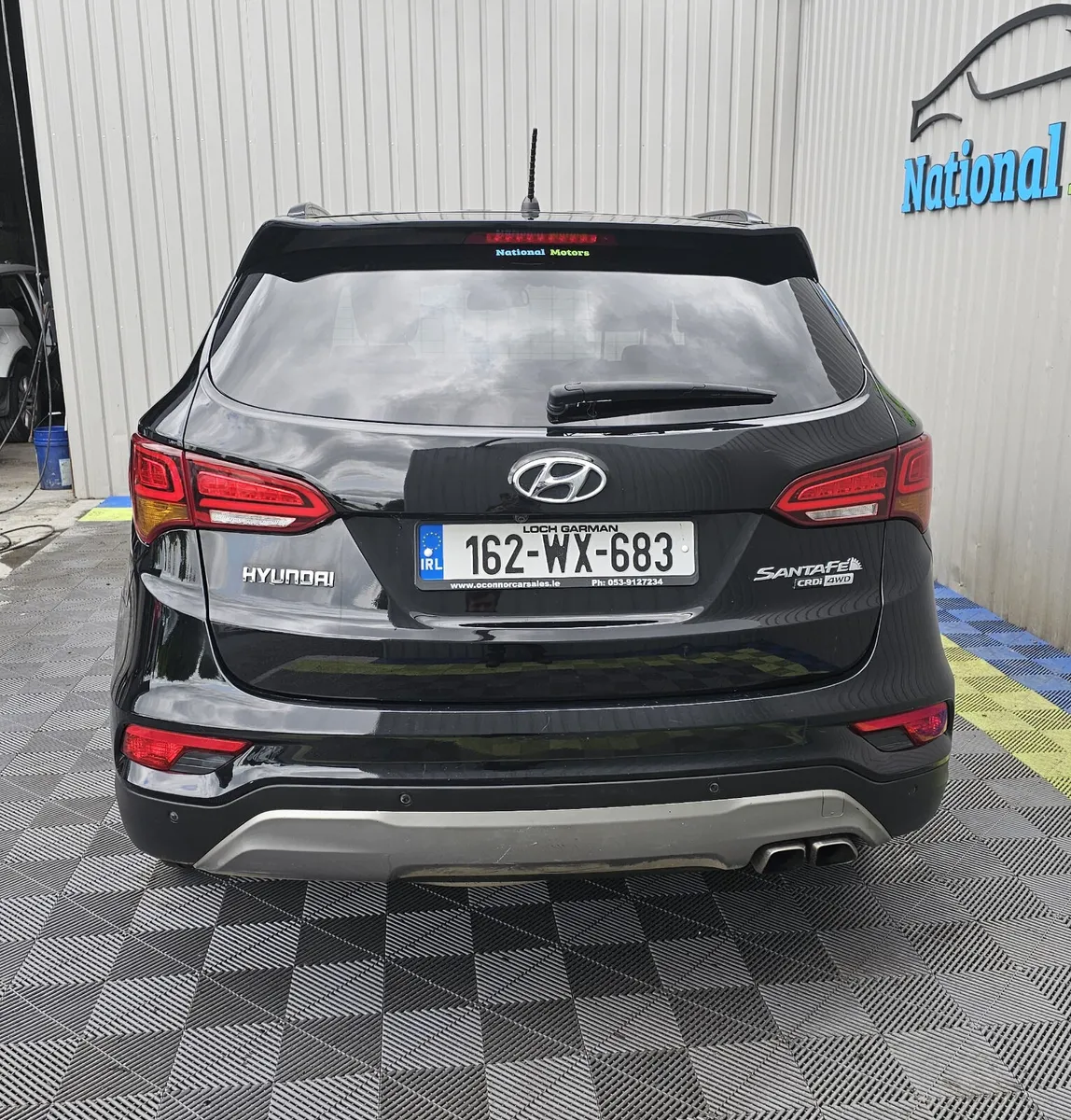 2016 Hyundai Santa Fe 2.2 CRDi 4WD Executive - Image 4