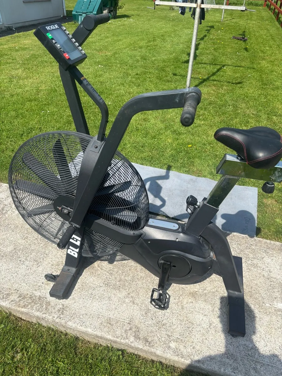 Bolt Air Bike - Image 2