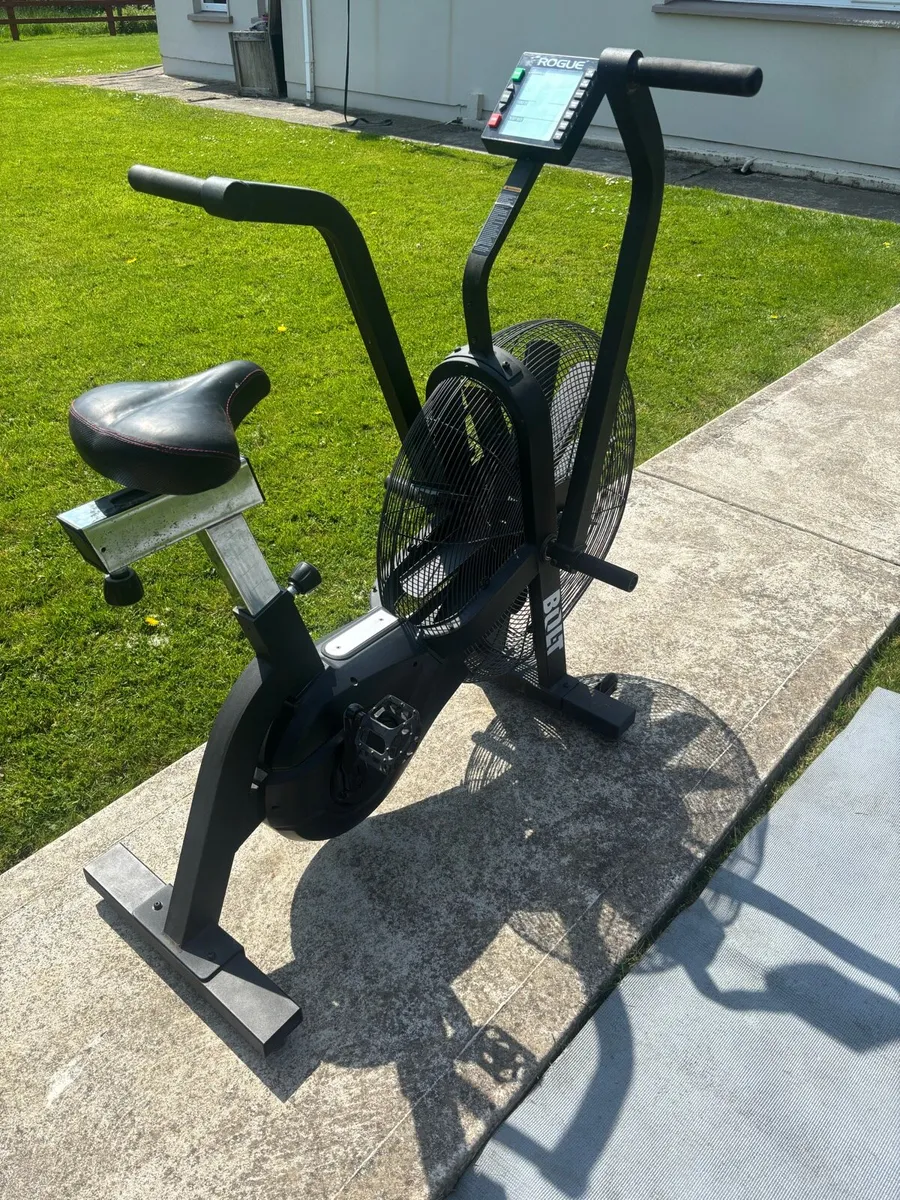 Bolt Air Bike - Image 3