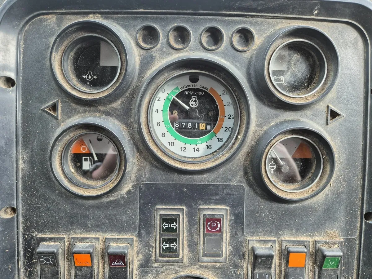 Ford 7710 - Image 4