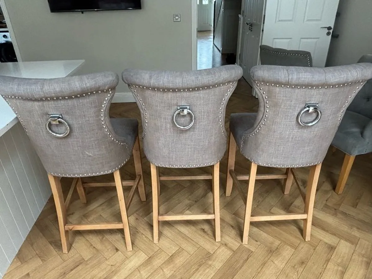 3 dining - Image 1