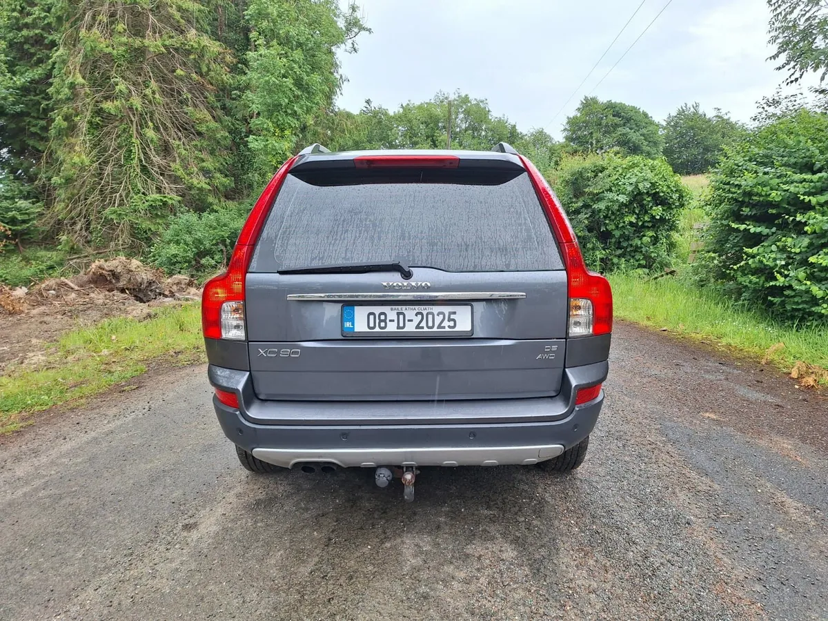 Volvo XC90 - Image 4