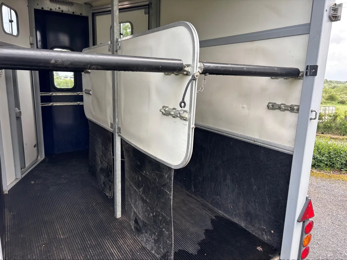 2016,IFOR WILLIAMS HB506 HORSEBOX - Image 2
