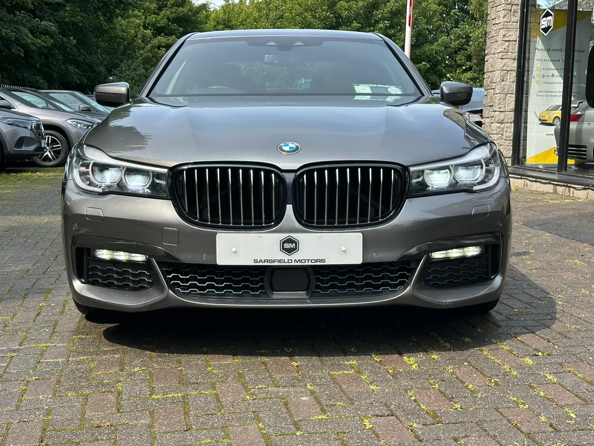 2018 BMW 740E M-SPORT AUTO.HUGE SPEC. - Image 4
