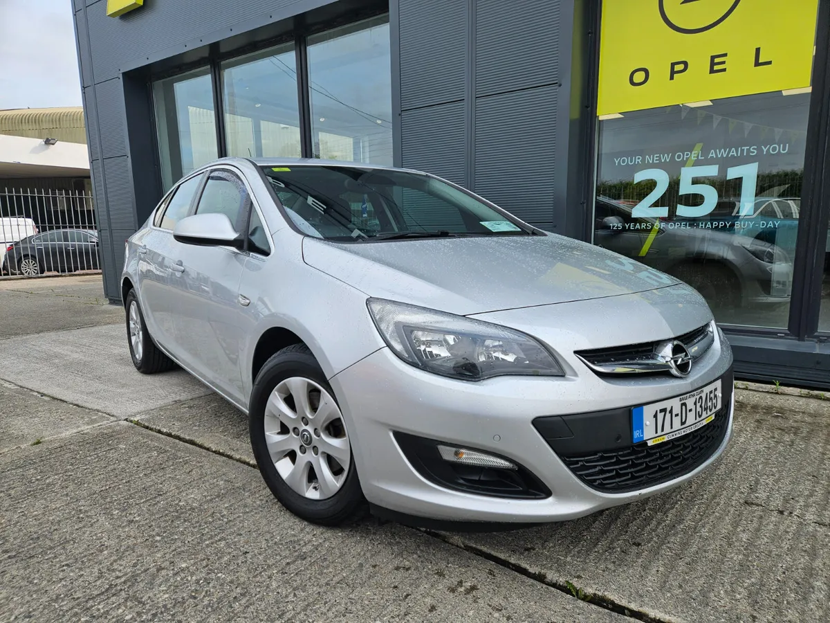 Opel Astra 1.6 CDTI Long NCT - Image 1