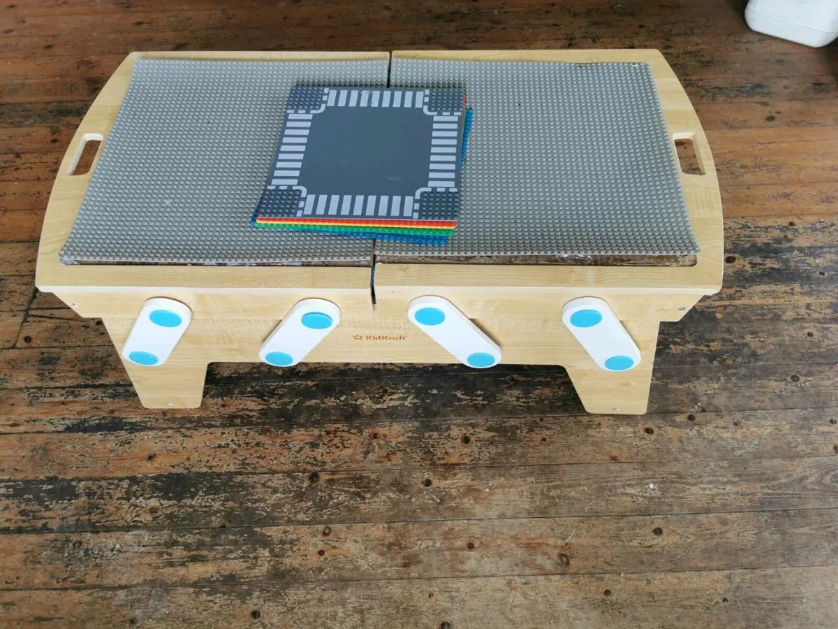 Kidkraft lego table - Image 1