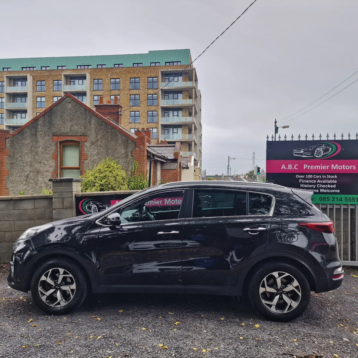 Kia Sportage 2019 Full service history - Image 2