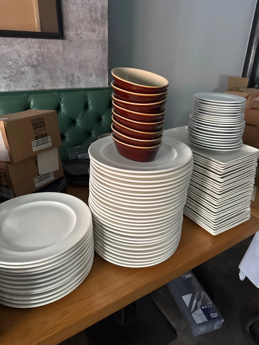 White plates