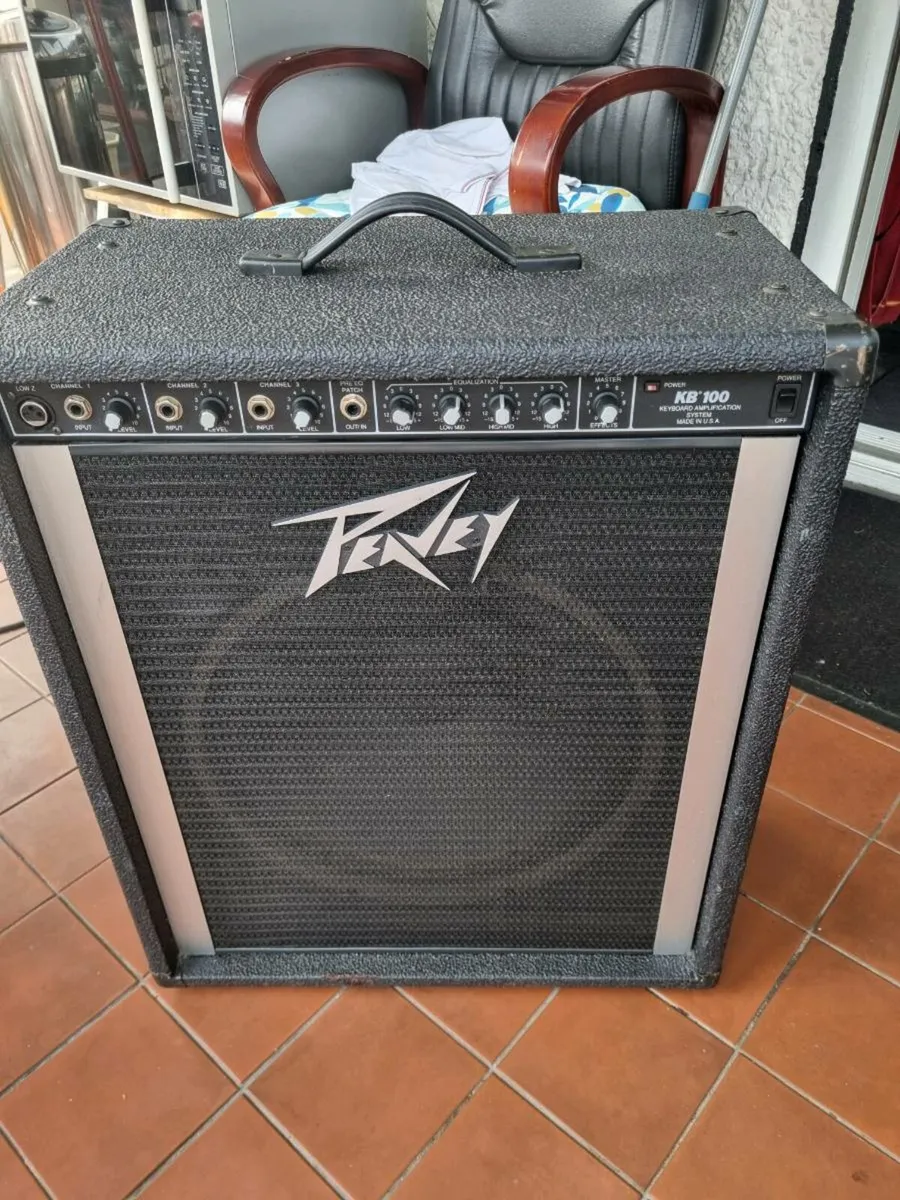 Peavey amp - Image 1