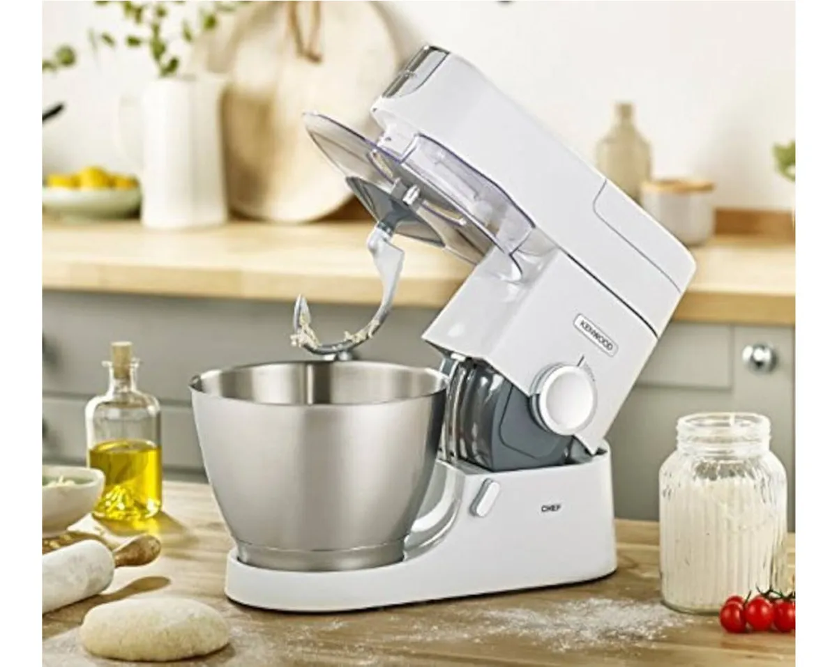 Kenwood Chef Kitchen Machine - Image 1