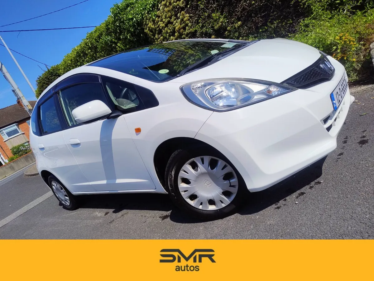 MINT AUTOMATIC HONDA FIT~TAX & BRAND NEW NCT=€6950 - Image 2