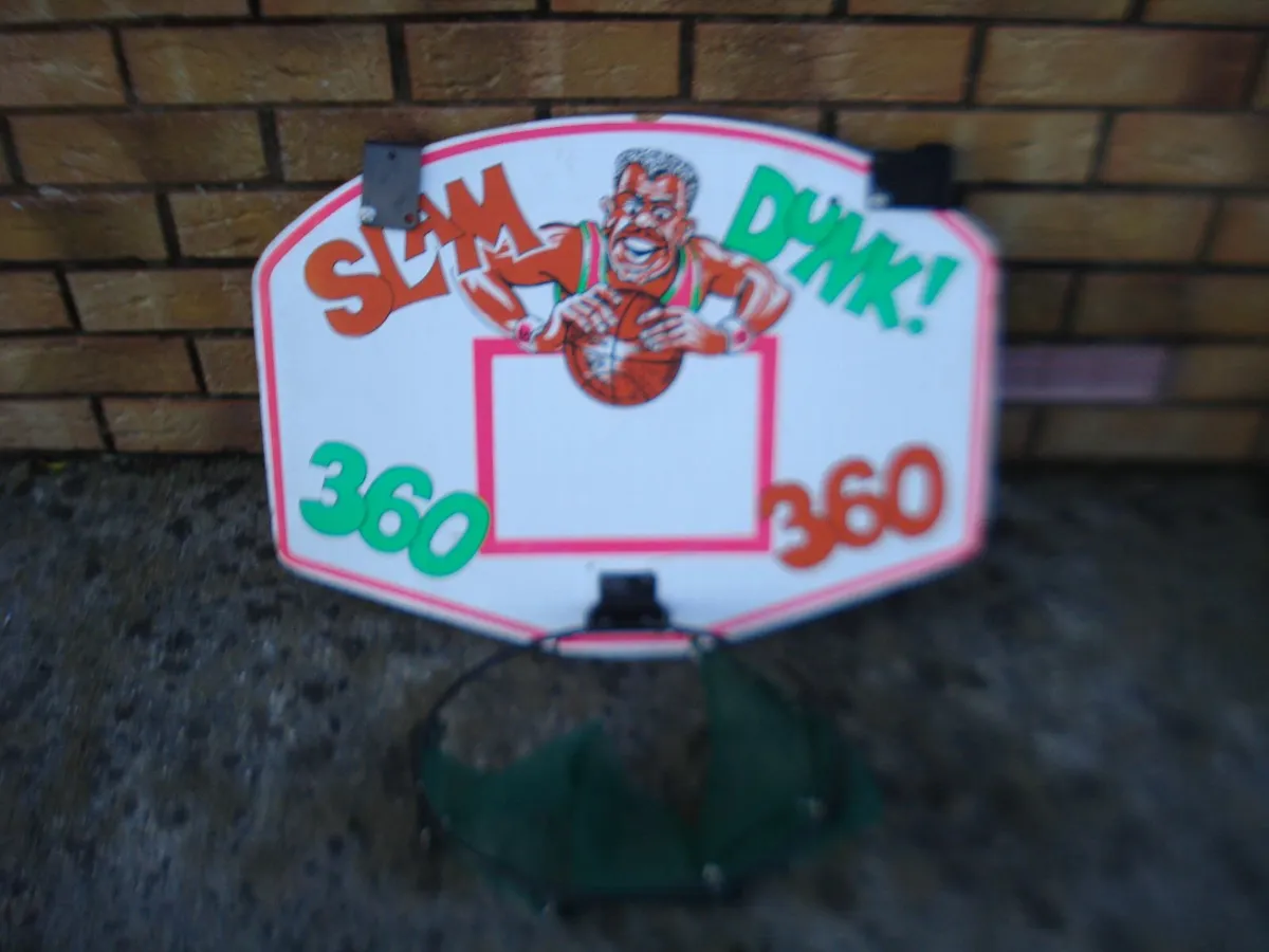 SLAM DUNK 360 MINI BASKET BALL HOOP SET. - Image 1