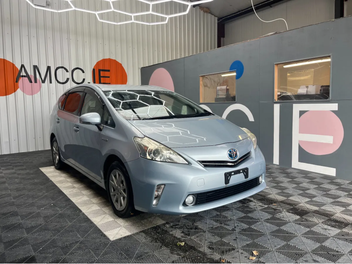 Toyota Prius PRIUS ALPHA 7 SEATER / 85k KMs / REVE - Image 1