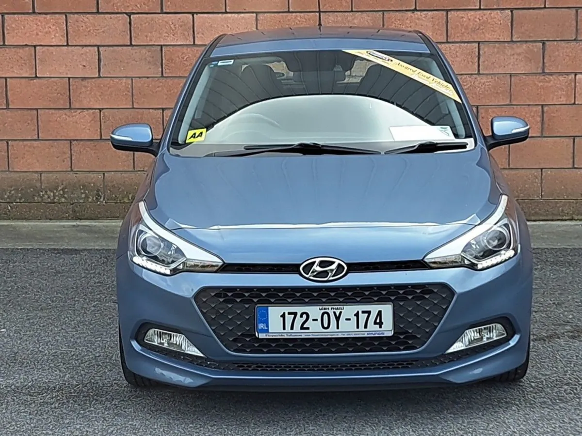 Hyundai i20 Deluxe Model 1.2 Petrol. - Image 4